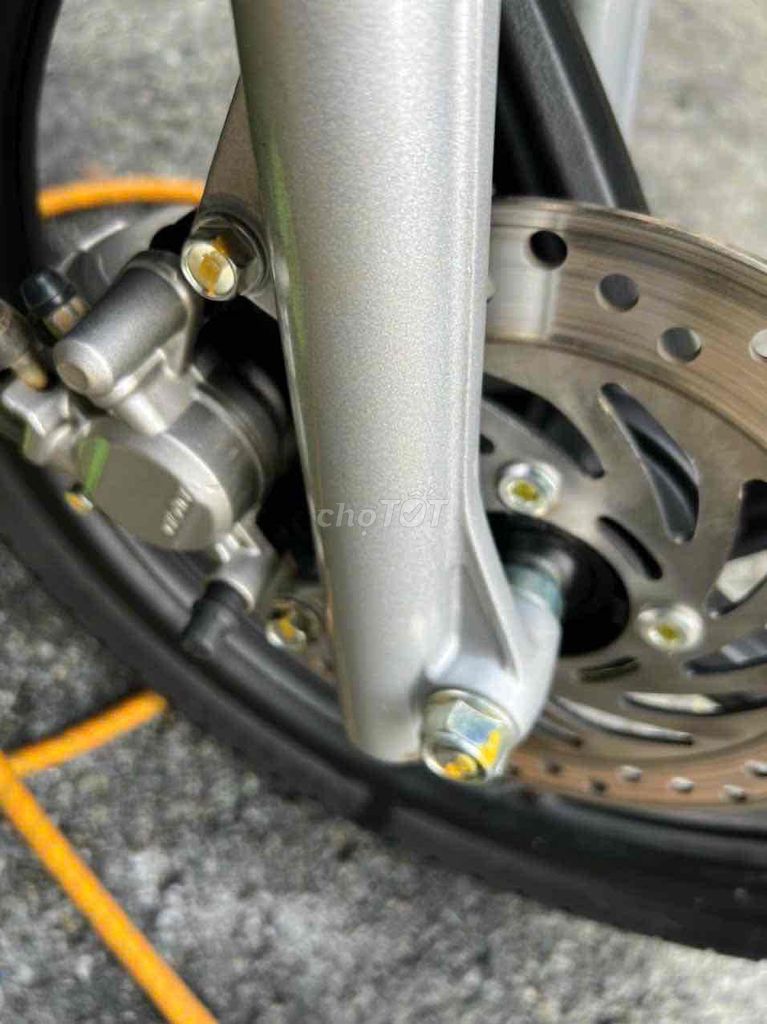 honda future X. như xe thùng mới. bstp. Mua bán Xe máy tại Quận Tân Phú Tp Hồ Chí Minh được đăng bởi TỔNG KHO XE ĐIỆN SỈ VÀ LẺ TẠI HCM hình 16