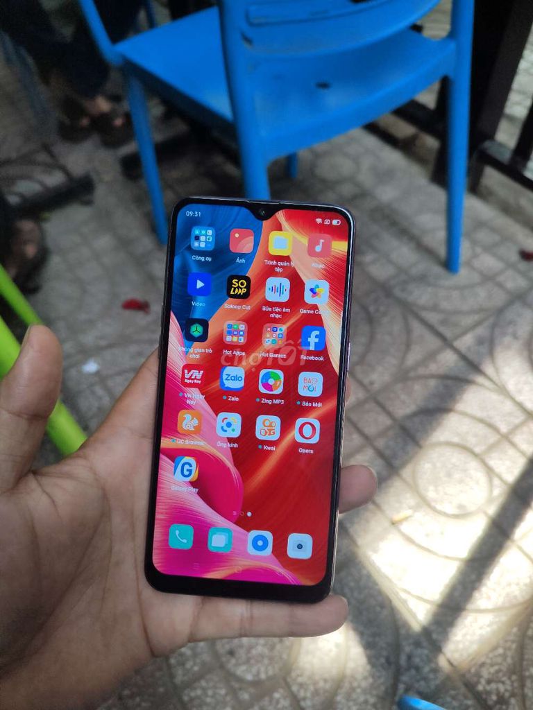 Oppo F9 zin đẹp RAM 4/64gb 2sim xài tốt có đổi