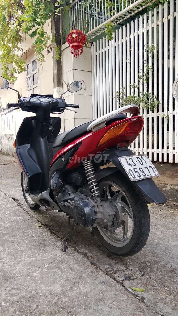 Honda Click 110cc, 6-спицевые диски, боковая подножка с датчиком