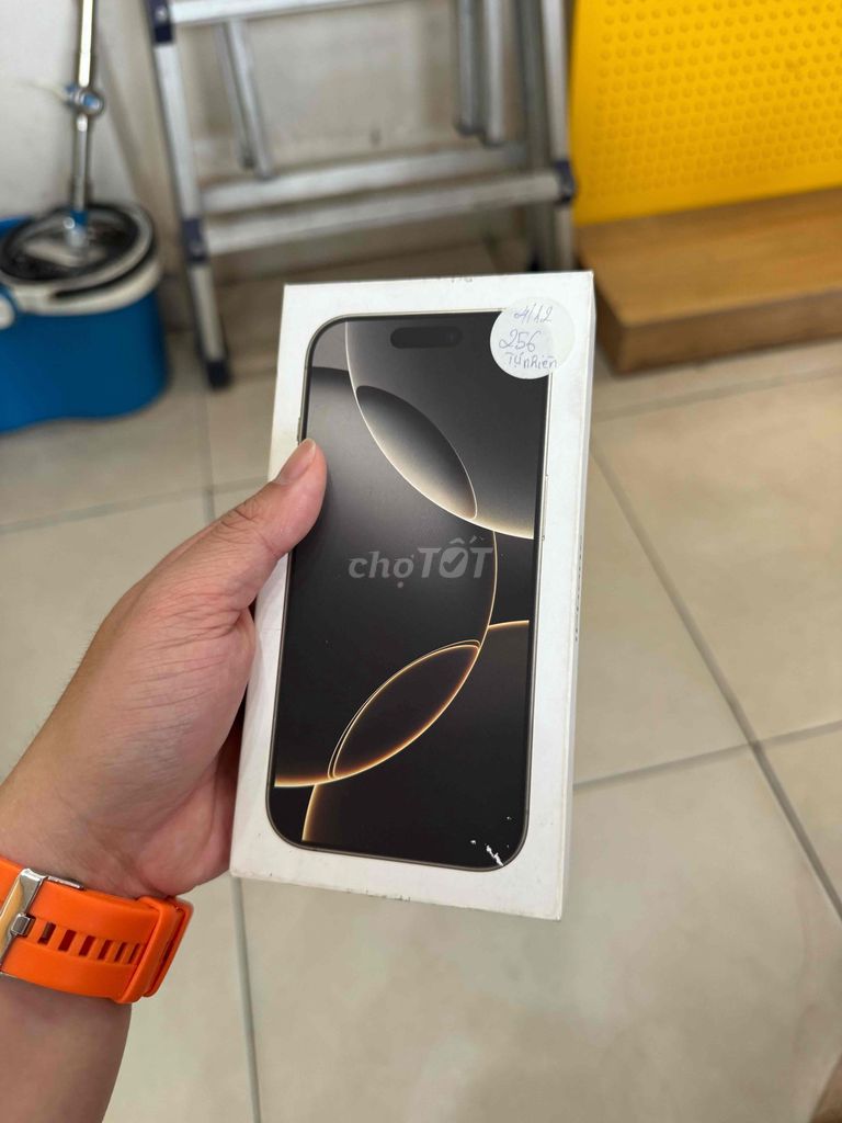 iPhone 16 Pro 256GB Titan tự nhiên bao zin GÓP 0%. Mua bán Điện thoại tại Quận Bình Tân Tp Hồ Chí Minh được đăng bởi Minh hình 1
