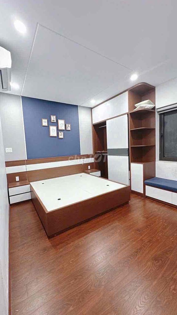 Six-bedroom house with open ground floor on Bờ Quan 3 — photo 4