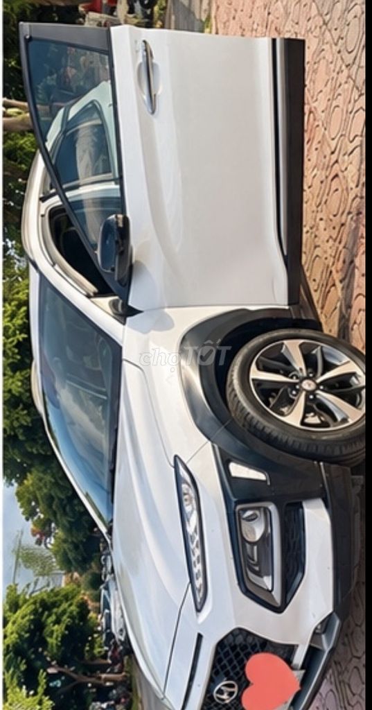Hyundai Kona 1.6 Turbo 2019 Белый 77.654 км