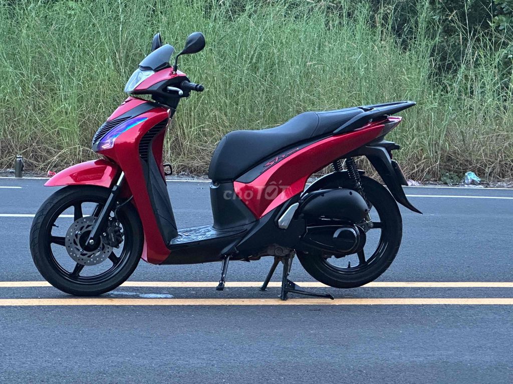 Cần bán SH đã lên áo ý đỏ. Mua bán Xe máy tại Huyện Đồng Phú Bình Phước được đăng bởi Lê Tuấn Vũ hình 5