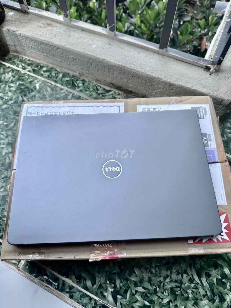 Dell Vostro 5468 i5-gen7 14 inch 8GB/256GB. Mua bán Laptop tại Thành phố Buôn Ma Thuột Đắk Lắk được đăng bởi Võ Thị Thuý Sang hình 1
