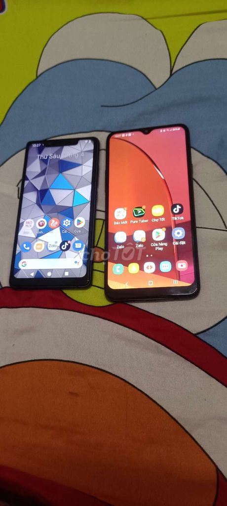 Xiaomi Mi 8 SE + samsung a20s. Mua bán Điện thoại tại Quận 6 Tp Hồ Chí Minh được đăng bởi A hùng  hình 1
