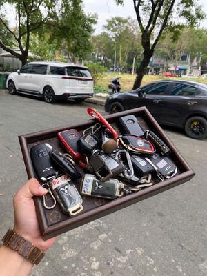 Cho thuê xe tự lái và có tài HCM. Mua bán Ô tô tại Quận 7 Tp Hồ Chí Minh được đăng bởi Trạm Thuê Xe Mpsg