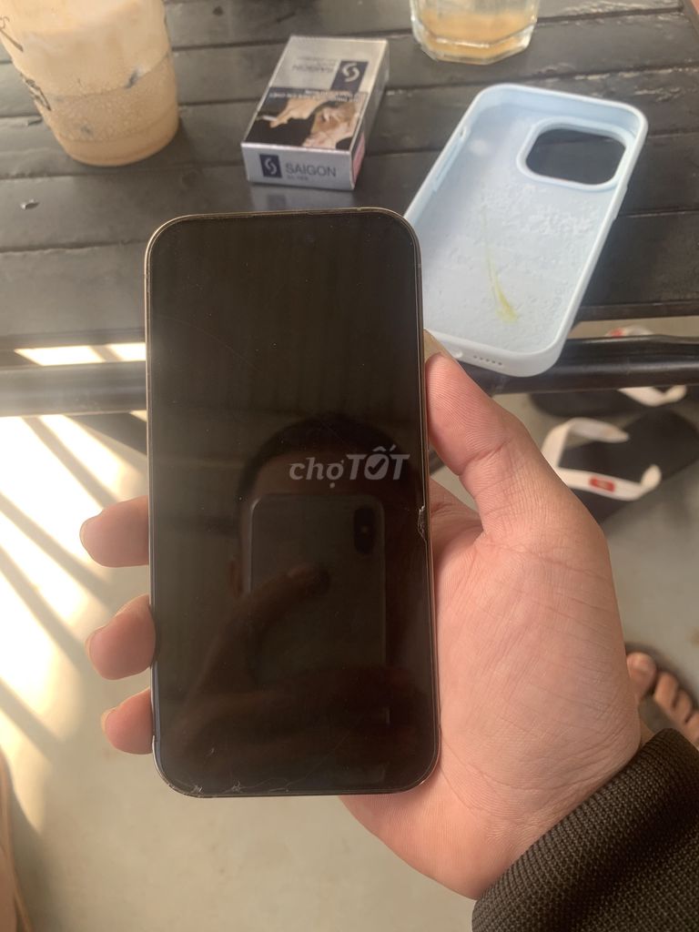 Apple iPhone 14 Pro Vàng Hư hỏng. Mua bán Điện thoại tại Quận 6 Tp Hồ Chí Minh được đăng bởi dang ho anh tu hình 1