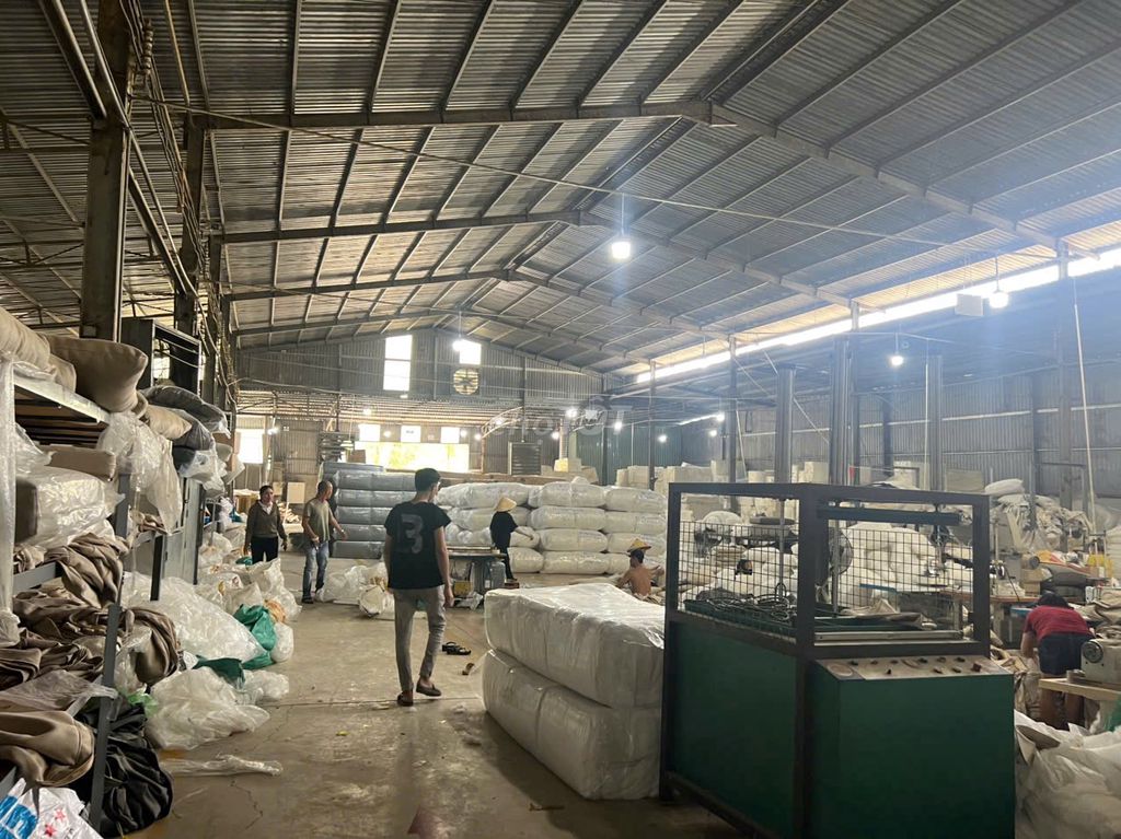 CHO THUÊ XƯỞNG SẢN XUẤT TẠI THIỆN TÂN 2000M2 GIÁ 50TR
