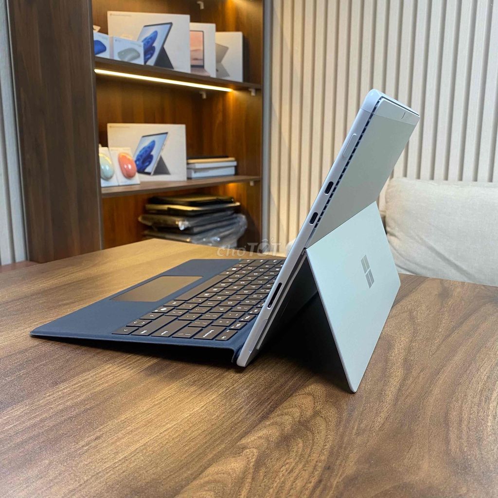 Microsoft Surface Pro 8 LTE. Mua bán Laptop tại Thành phố Thủ Đức Tp Hồ Chí Minh được đăng bởi Vũ Surface hình 1