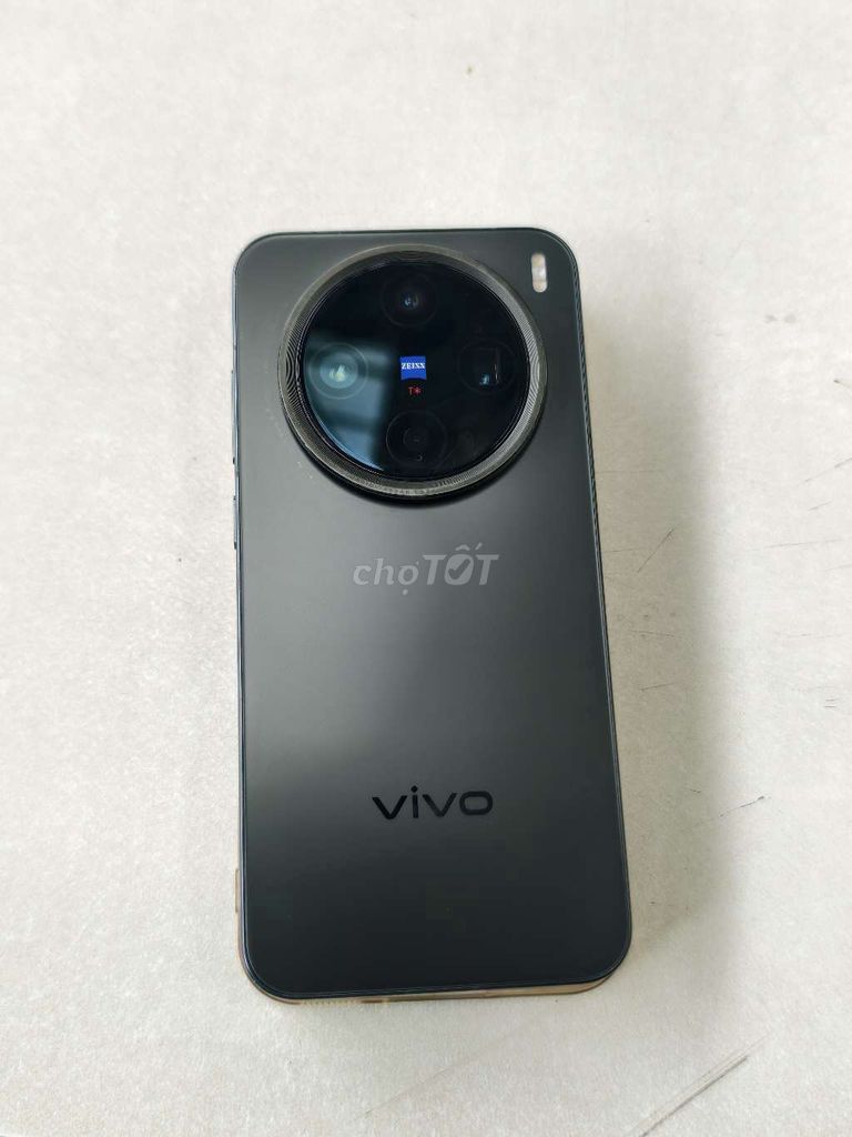 Vivo X200 Pro Mini Đen 98% Fullbox, sạc Q7. Mua bán Điện thoại tại Quận 7 Tp Hồ Chí Minh được đăng bởi Shopee Qnhu hình 1