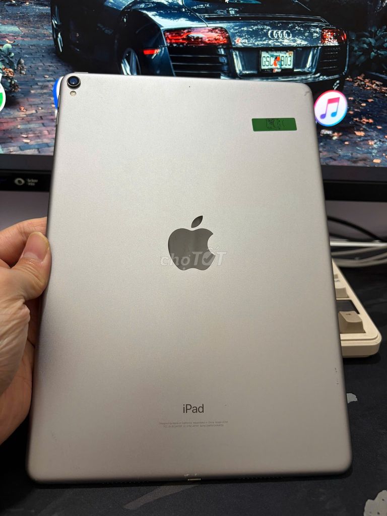 iPad Pro 10.5 bản 256GB Only Wifi. Mua bán Máy tính bảng tại Quận Cầu Giấy Hà Nội được đăng bởi Hàn Trâm hình 1