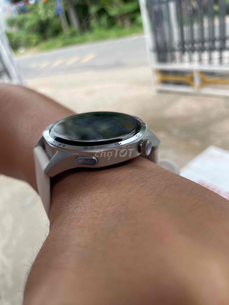 GT5 Pro Smart Watch