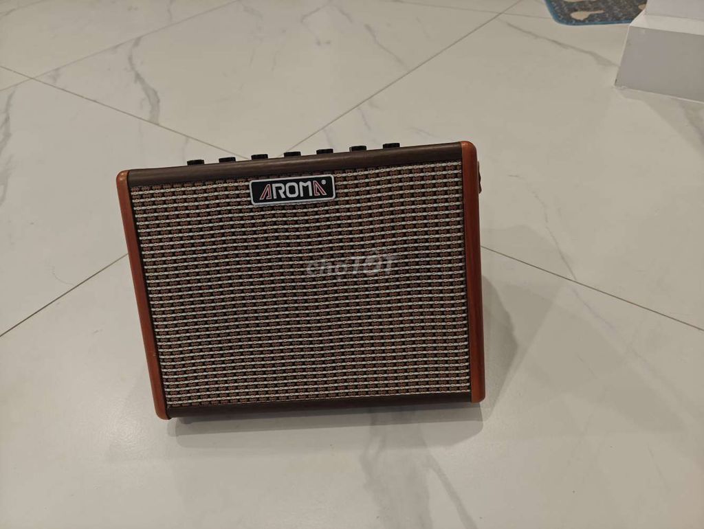 Loa guitar Aroma AG-26A Gỗ Nâu. Mua bán Tivi, Âm thanh tại Thành phố Thủ Đức Tp Hồ Chí Minh được đăng bởi Trương Kiên hình 1