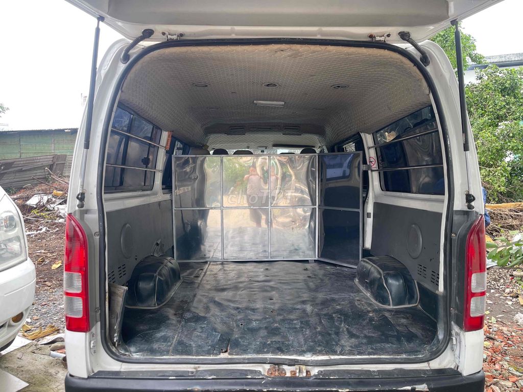 Toyota Hiace 2006 - 123 km. Mua bán Ô tô tại Quận Bình Tân Tp Hồ Chí Minh được đăng bởi Huỳnh tấn pha hình 15
