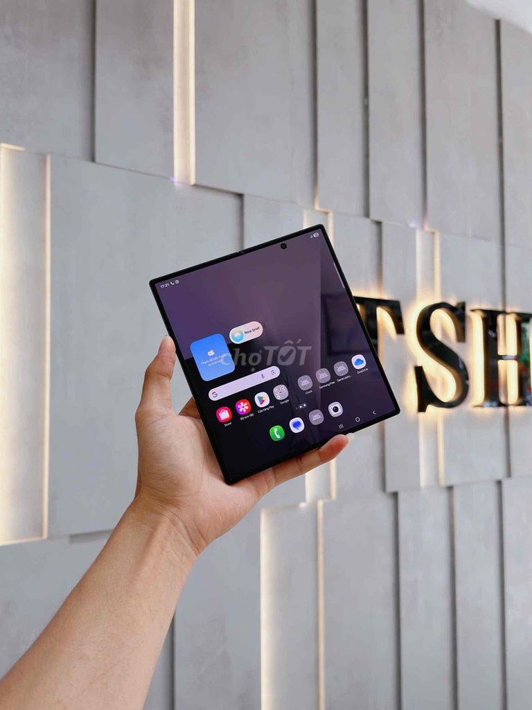 Samsung Z Fold 7 256GB black ngoại hình 98-99%. Mua bán Điện thoại tại Quận Thanh Khê Đà Nẵng được đăng bởi Minh Đại hình 1