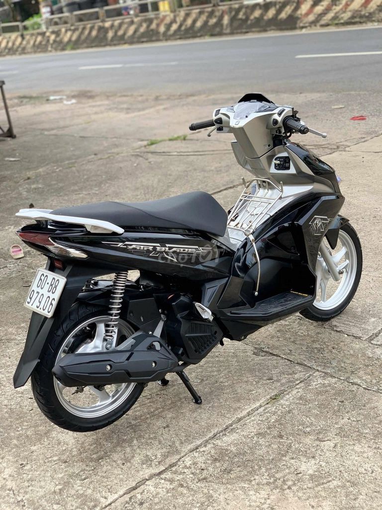 🏷️Honda Airblade 2017🏷️ Biển 60. Mua bán Xe máy tại Huyện Trảng Bom Đồng Nai được đăng bởi Phạm Minh An hình 7