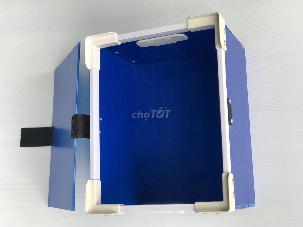 Thùng tài liệu Nhựa Danpla Xanh dương có nắp. Mua bán Đồ dùng văn phòng tại Huyện Thường Tín Hà Nội được đăng bởi Quang Minh hình 1