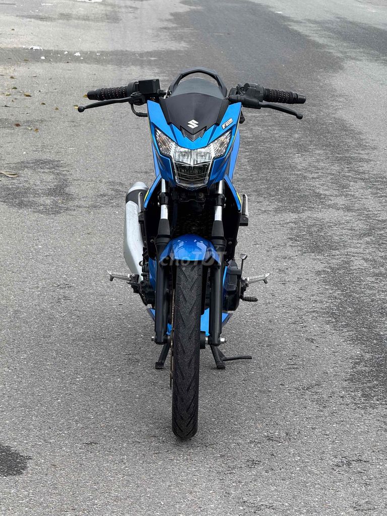 Suzuki Raider 2019 синий 15000 км