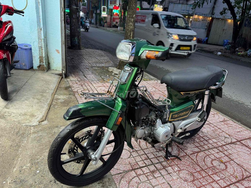 Honda Super Dream 2000 chính chủ Full kiểng. Mua bán Xe máy tại Huyện Bình Chánh Tp Hồ Chí Minh được đăng bởi Phong Vũ hình 7
