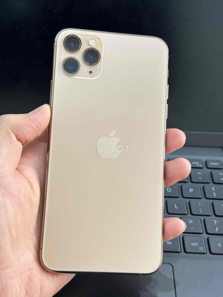iPhone 11 Pro Max 256GB Vàng máy đẹp keng. Mua bán Điện thoại tại Thành phố Buôn Ma Thuột Đắk Lắk được đăng bởi Nguyễn Hoàng hình 1