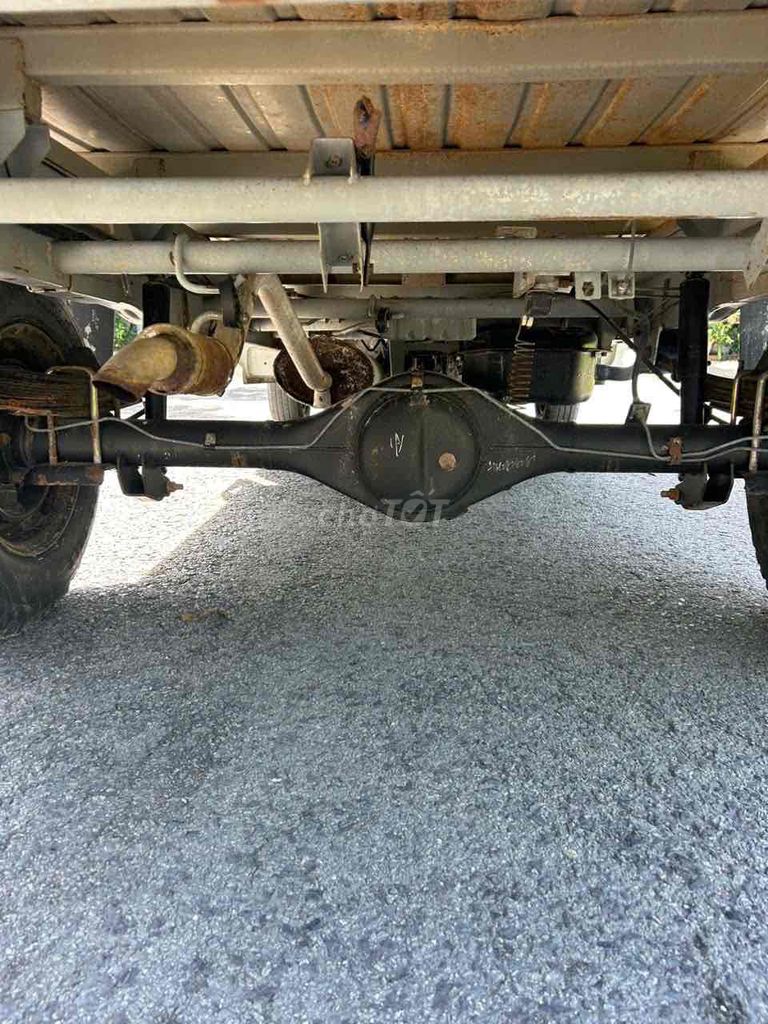 990kg đời 2017. thùng dài 2m90. mấy lạnh ok. Sơn z. Mua bán Xe tải, xe ben tại Thành phố Dĩ An Bình Dương được đăng bởi Tuan hình 4