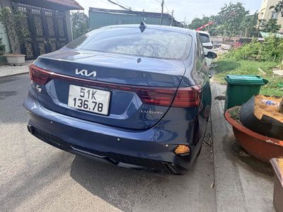 Kia K3 Luxury Xanh 24.000km