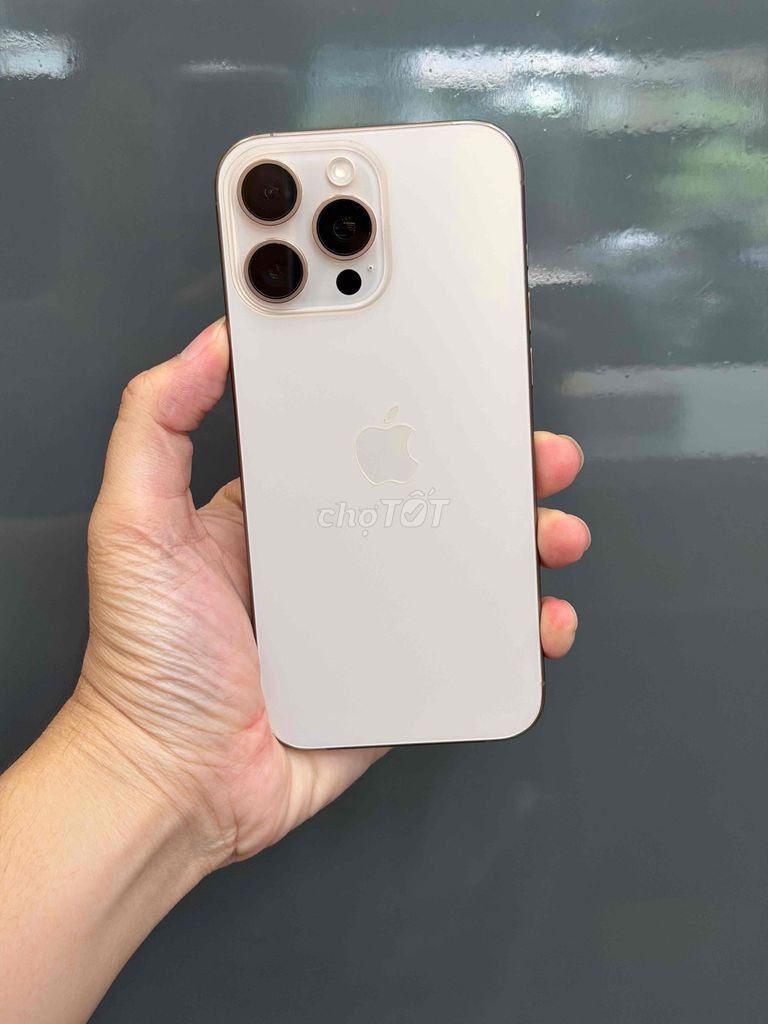 iPhone 16 Pro Max 256GB Vàng VN Pin 88 Keng nét. Mua bán Điện thoại tại Quận Ninh Kiều Cần Thơ được đăng bởi Quý Mobile Cần thơ hình 1