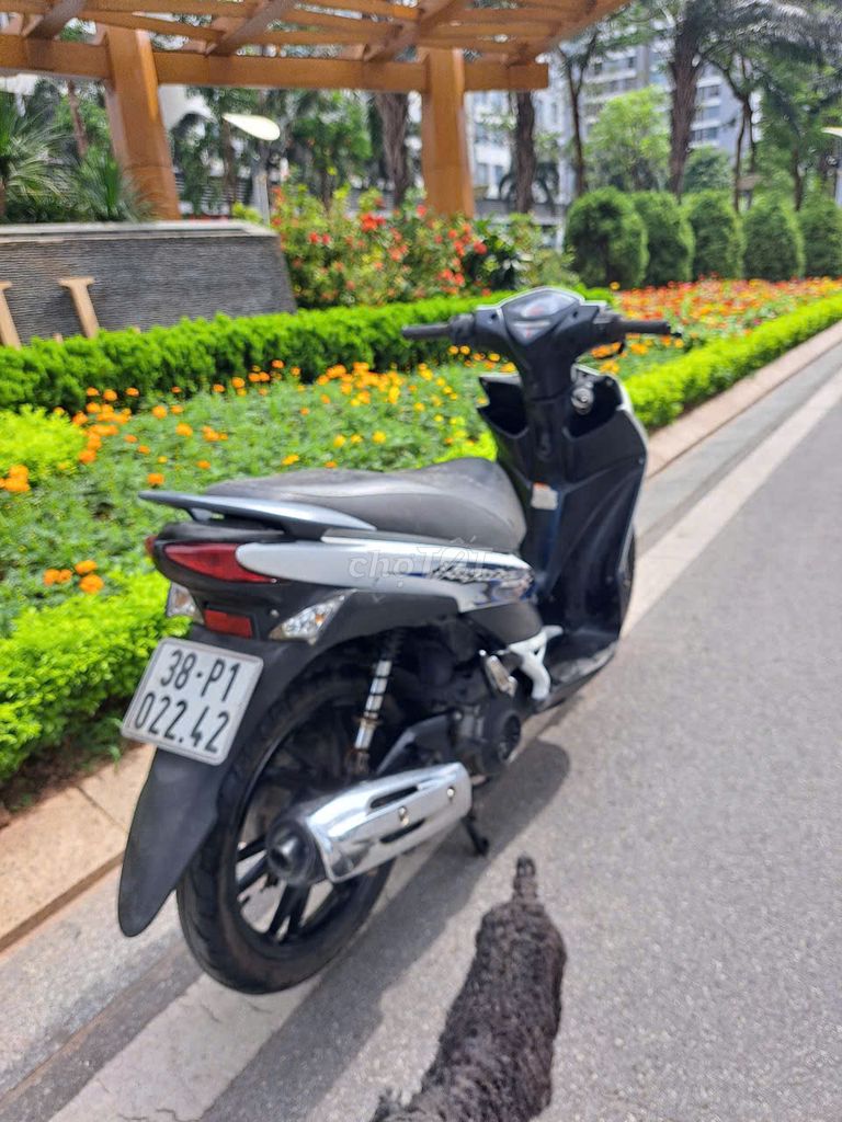 Bán xe Hayate Suzuki mầu trắng chính chủ. Mua bán Xe máy tại Quận Hoàng Mai Hà Nội được đăng bởi Quân hình 5