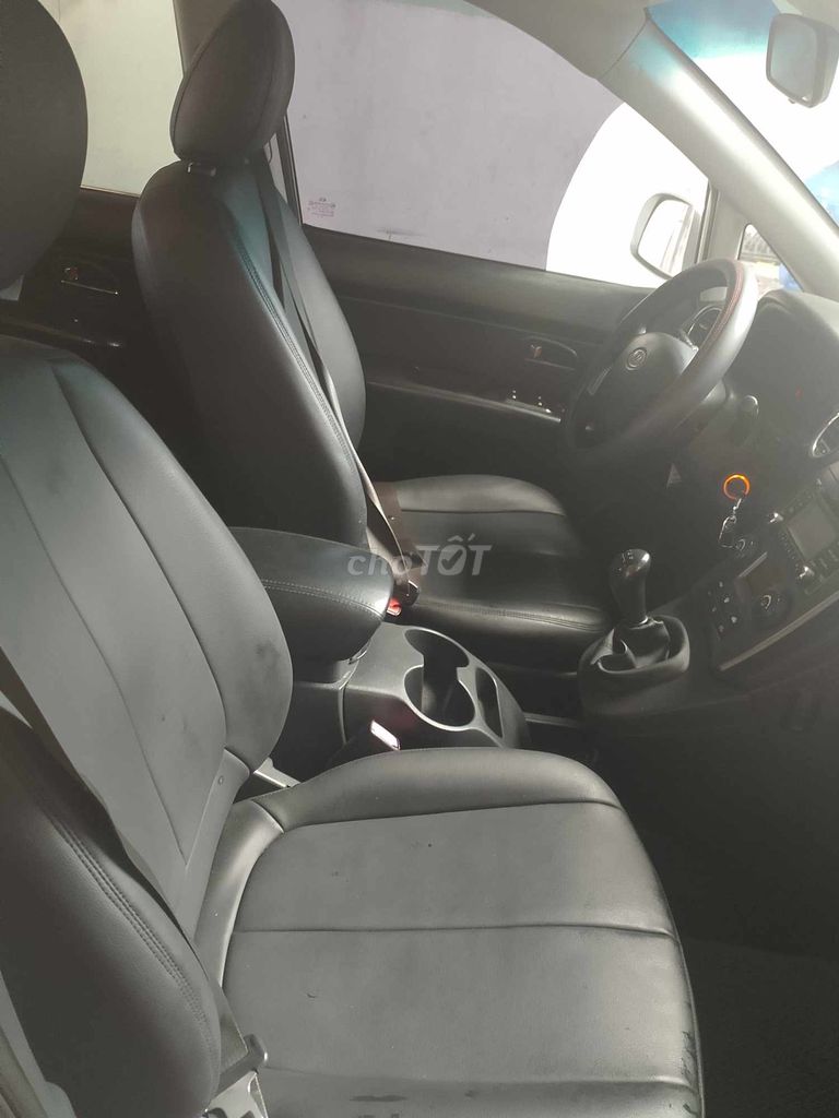 Kia Carens 2011 SX 2.0 MT - 133333 km. Mua bán Ô tô tại Huyện Cẩm Xuyên Hà Tĩnh được đăng bởi Phan xuan hung hình 6