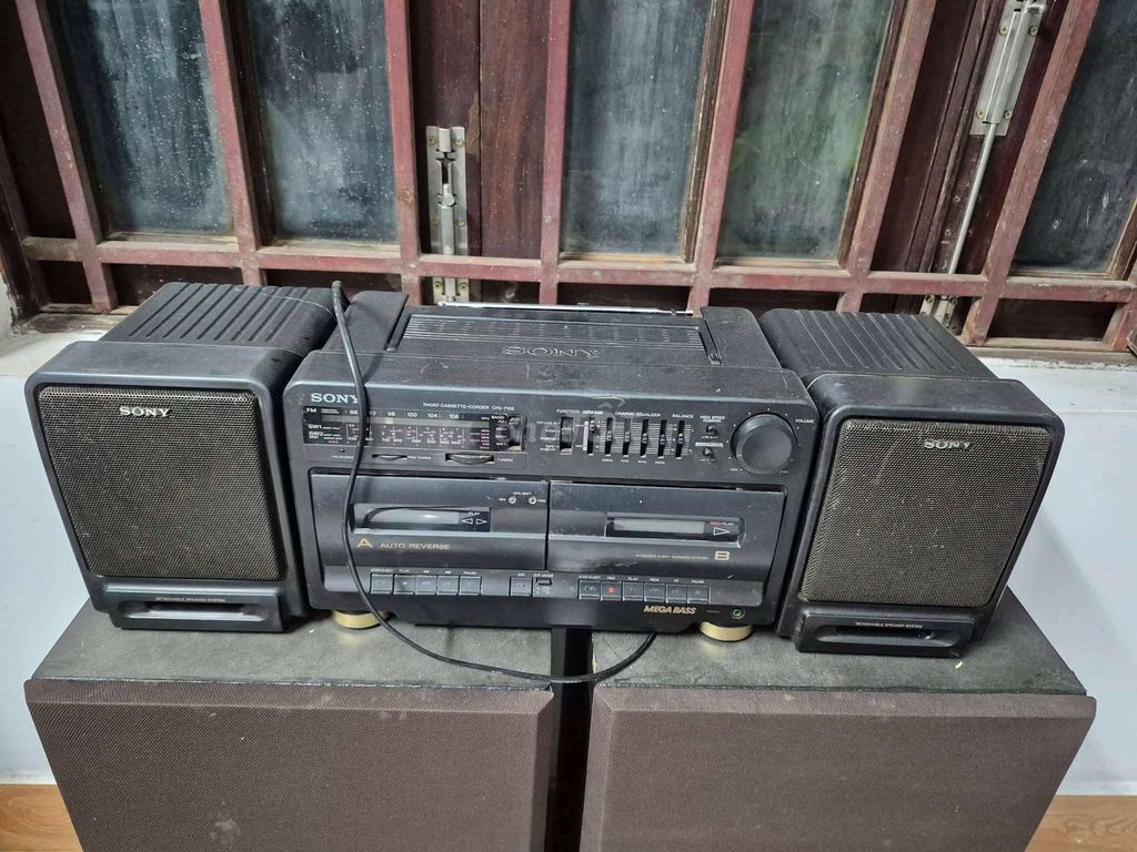 Đài cassette Sony CFS-710S Đen Radio FM. Mua bán Tivi, Âm thanh tại Huyện Trảng Bom Đồng Nai được đăng bởi Nguyễn Hà Trung hình 1