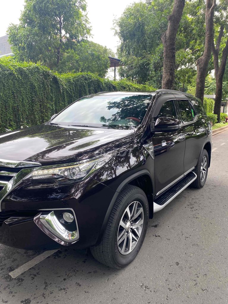 Toyota Fortuner 2018 2.8V 4x4 AT. Mua bán Ô tô tại Quận Tân Phú Tp Hồ Chí Minh được đăng bởi Tân Phú Car hình 4