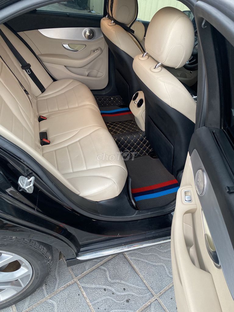 Mercedes Benz C Class 2015  - 10 km. Mua bán Ô tô tại Huyện Tiền Hải Thái Bình được đăng bởi Phạm thanh quang hình 8