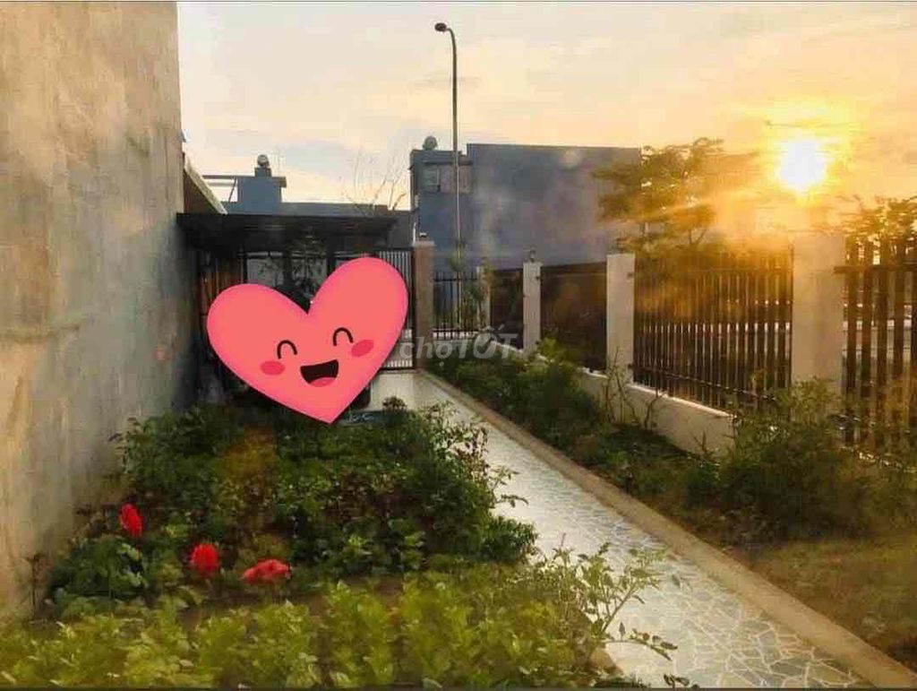Cosy single-storey house with a garden in Nam Hòa Xuân — photo 1