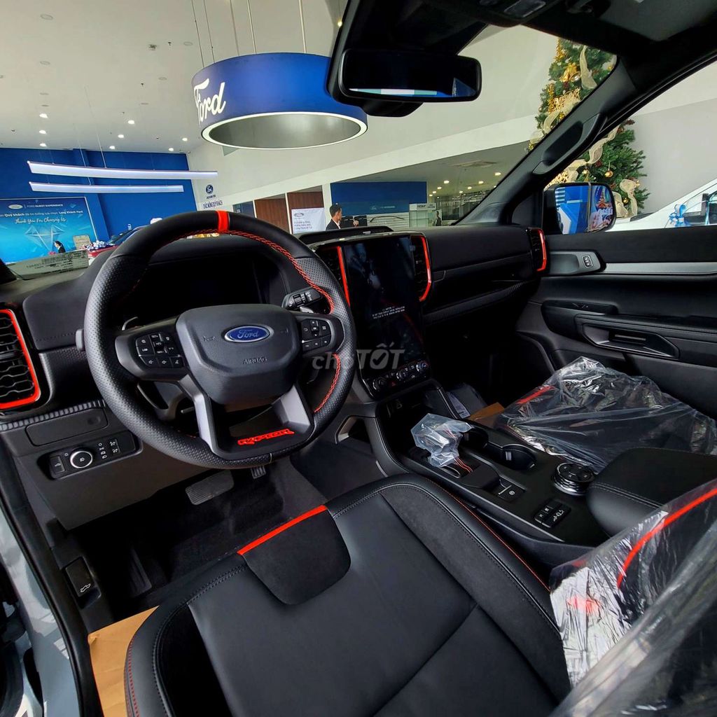 Ford Raptor 2025 Bán tải Xám. Mua bán Ô tô tại Huyện Định Quán Đồng Nai được đăng bởi Ford Long Khánh hình 7