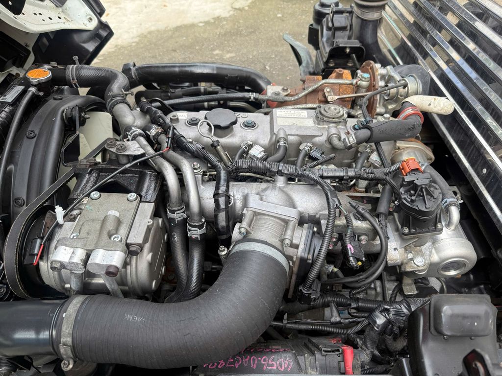 Xe Tải Isuzu 2,25 Tấn Thùng Kín 4m350 Đời 2020. Mua bán Xe tải, xe ben tại Quận 12 Tp Hồ Chí Minh được đăng bởi XE TẢI LƯỚT MIỀN NAM  hình 3