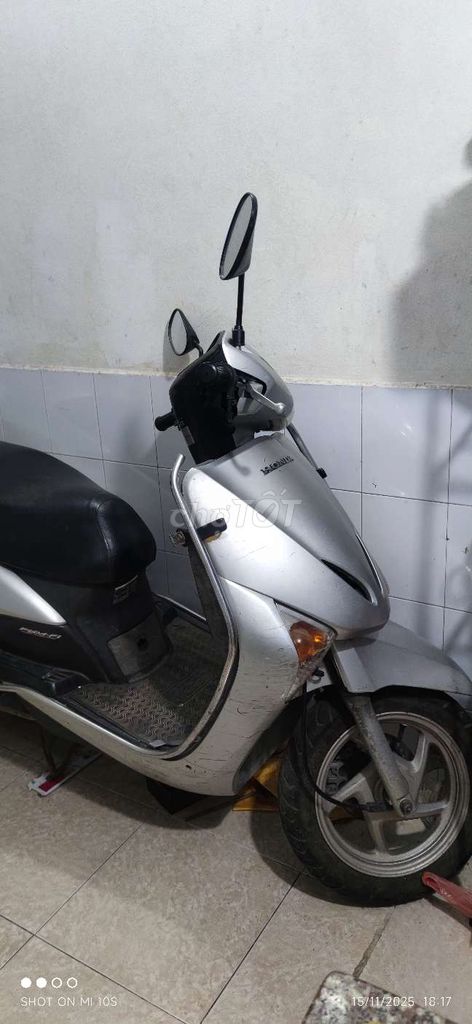 Bán Xe lead phun xăng điện tử fi. Mua bán Xe máy tại Huyện Thanh Trì Hà Nội được đăng bởi Anh Son hình 1