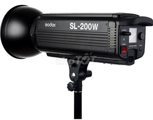 Bán đèn quay phim Godox 200SL tặng chân đèn Inox