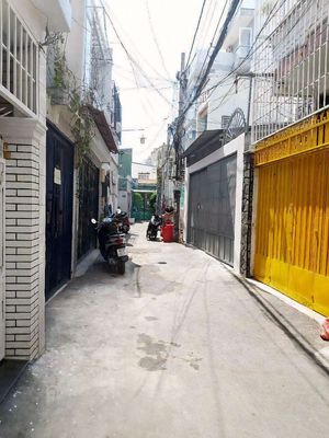Nhà phố 40 m² · 2 PN · đg.âu cơ
