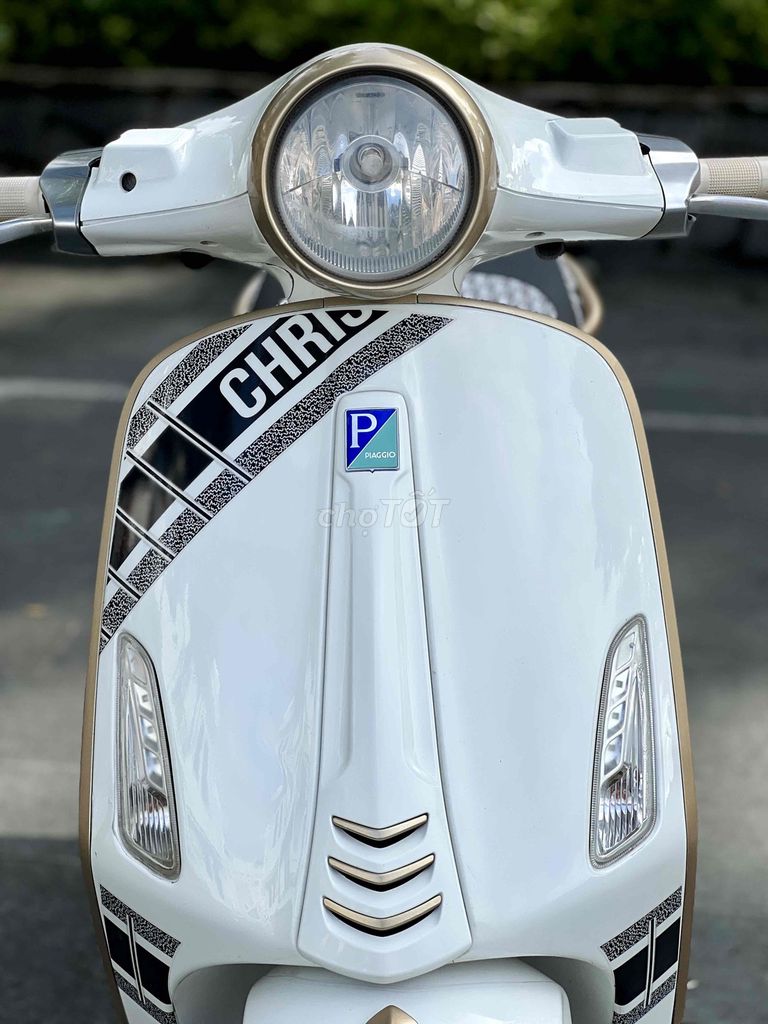 VESPA Trắng Dior 2015 BSTP CHÍNH CHỦ CÓ GÓP. Mua bán Xe máy tại Thành phố Thủ Đức Tp Hồ Chí Minh được đăng bởi Hiếu  hình 8