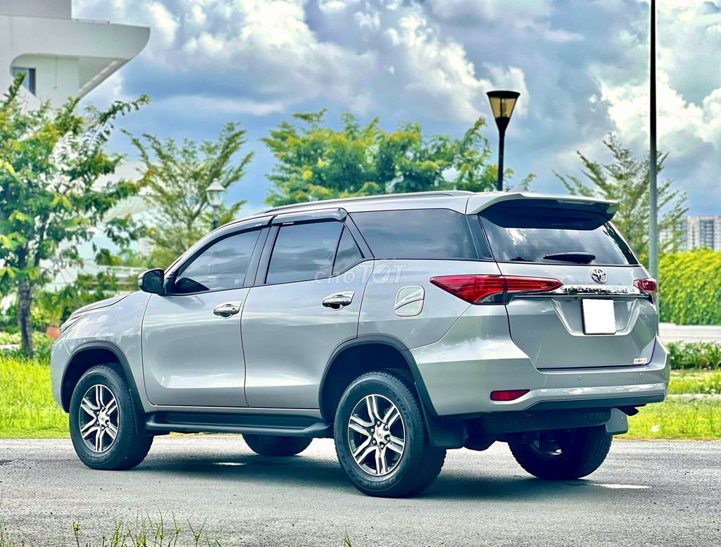 Toyota Fortuner 2019 2.4G 4x2 AT - 36,000 km cọp.. Mua bán Ô tô tại Thành phố Thủ Đức Tp Hồ Chí Minh được đăng bởi Đức Tứ Bánh hình 6