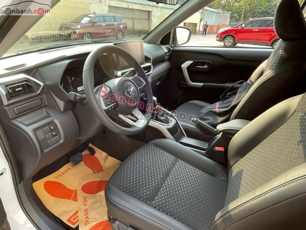 Toyota Raize 1.0 CVT. Mua bán Ô tô tại Thành phố Thủ Đức Tp Hồ Chí Minh được đăng bởi Duy anh hình 2