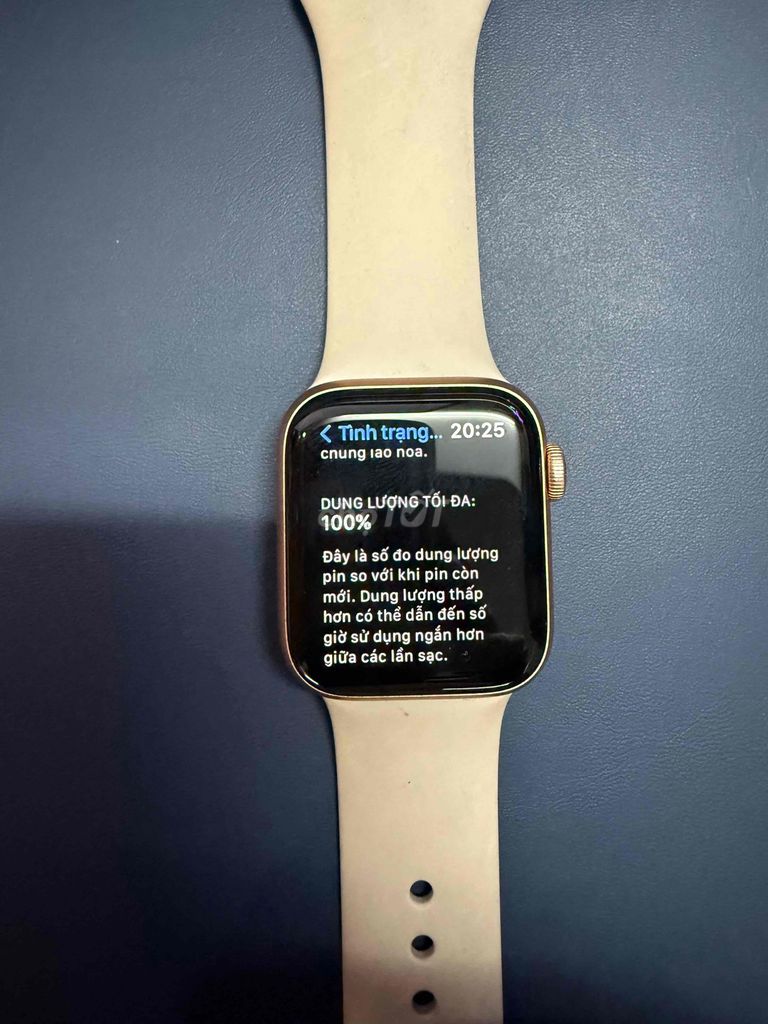 Apple Watch SE 2020 40mm Vàng hồng Nhôm. Mua bán Thiết bị đeo thông minh tại Quận 8 Tp Hồ Chí Minh được đăng bởi Công Định hình 1