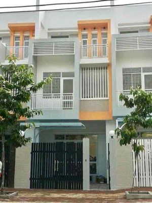 Cho Thuê Nhà KDC Hiệp Thành 3 gồm 3PN-3WC Sân Xe Hơi. Cho thuê nhà ở tại Thành phố Thủ Dầu Một Bình Dương được đăng bởi Nhà Đất Thủ Dầu Một Bình Dương