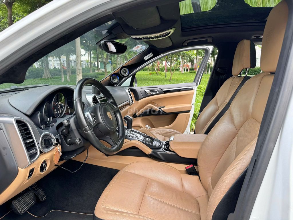 Chính chủ Porsche Cayenne Bán hoặc Đổi merc Sclass. Mua bán Ô tô tại Quận Phú Nhuận Tp Hồ Chí Minh được đăng bởi Hoàng Yến  hình 4