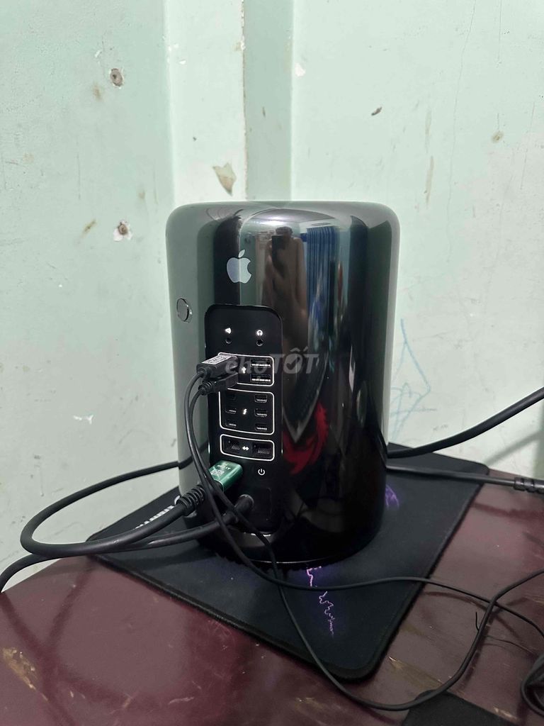 Apple Mac Pro. Mua bán Linh kiện (RAM, Card...) tại Huyện Châu Đức Bà Rịa - Vũng Tàu được đăng bởi Vũ Minh Nhật hình 1