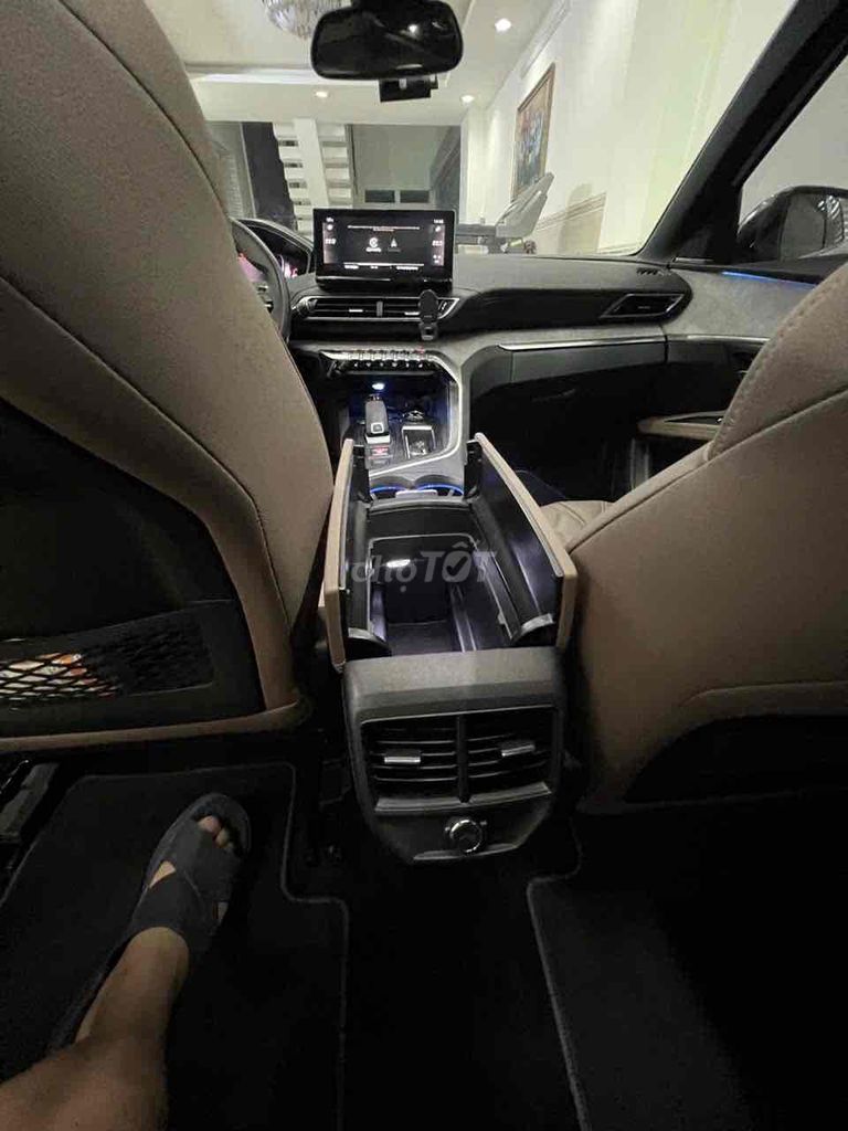 Peugeot 3008 2020 AL - 27000 km , xe nhâp khẩu. Mua bán Ô tô tại Quận Tân Bình Tp Hồ Chí Minh được đăng bởi NHÀ ĐẤT LÂM NHI hình 4