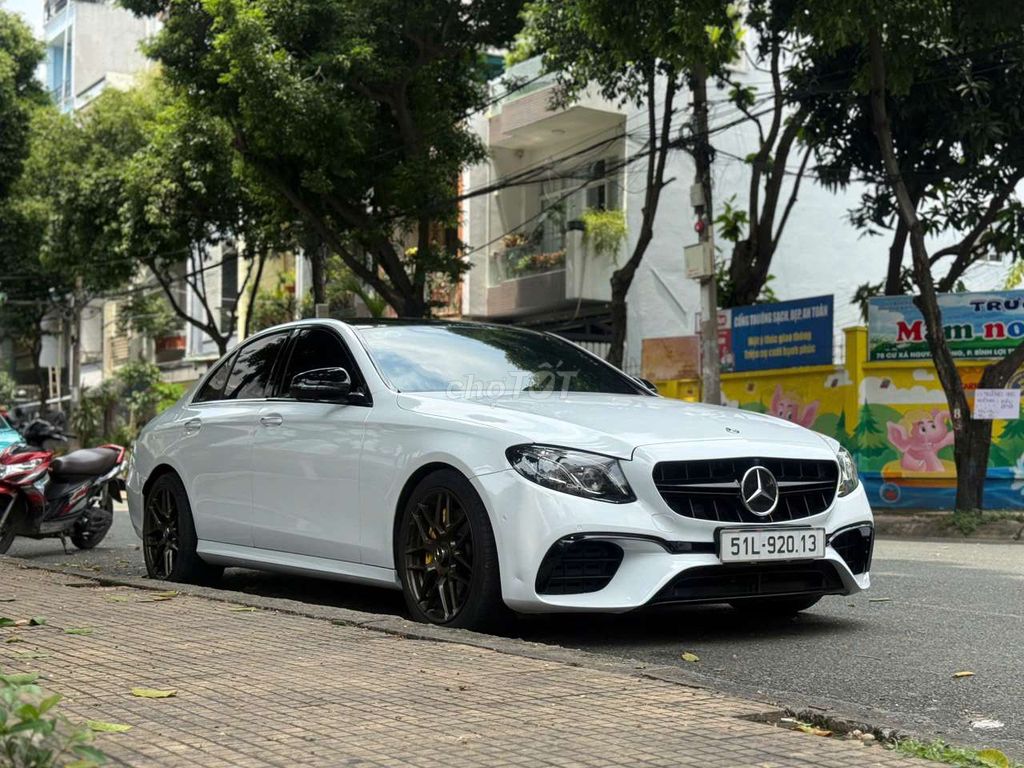 E300 AMG 2019 + Đồ chơi hơn 250tr. Mua bán Ô tô tại Quận Gò Vấp Tp Hồ Chí Minh được đăng bởi Trung hình 9