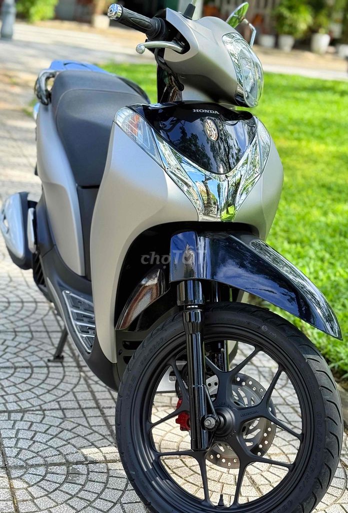 Shmode biển 43. khoá smartkey. Mua bán Xe máy tại Quận Sơn Trà Đà Nẵng được đăng bởi AN  chuyên mua bán xe máy cũ tại 386 ngô quyền sơn trà đà nẵng  BÁN XE TRẢ GÓP hình 10