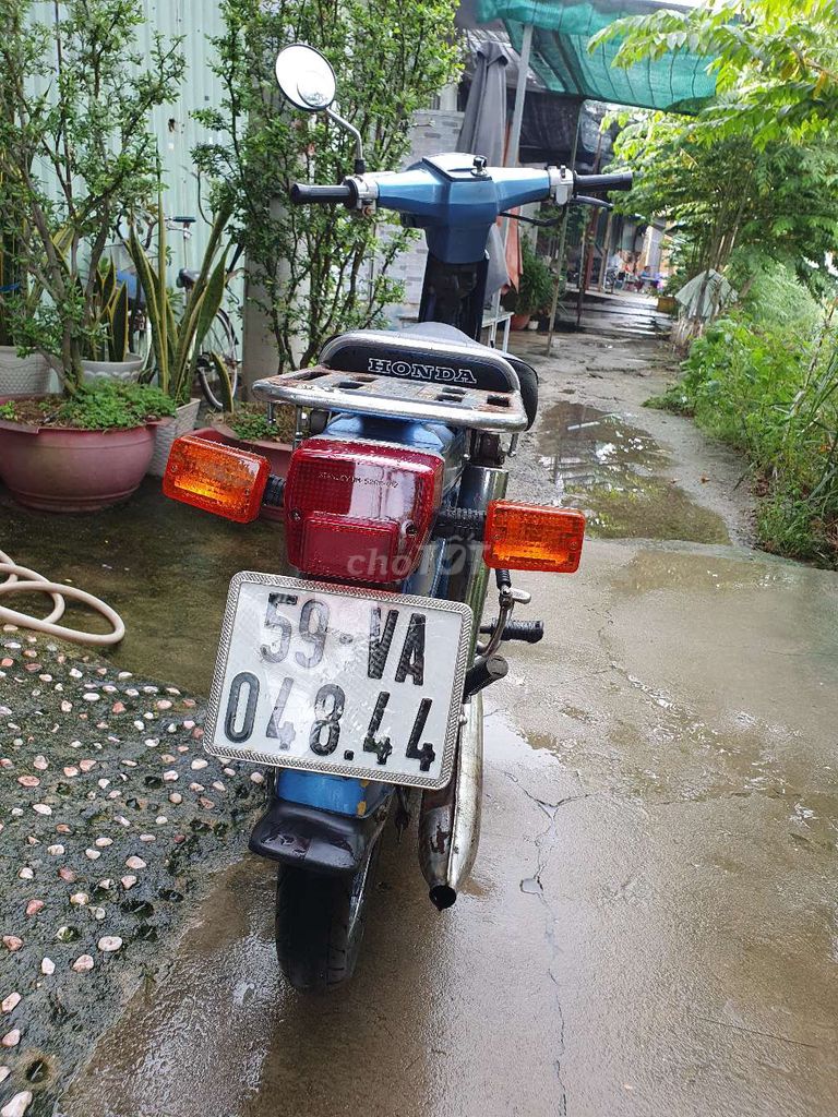 Honda Super custom 50cc Thành phố. Xe bao ngon. Mua bán Xe máy tại Quận Gò Vấp Tp Hồ Chí Minh được đăng bởi Pham Van Hung hình 2