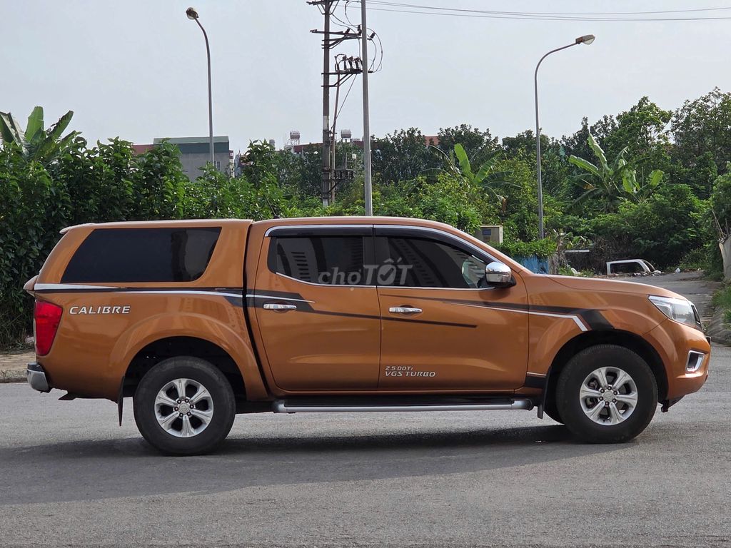 Bán Nissan Navara 2018 EL số tự động 1 cầu màu cam. Mua bán Ô tô tại Quận Hà Đông Hà Nội được đăng bởi Vũ Đình Lợi hình 4